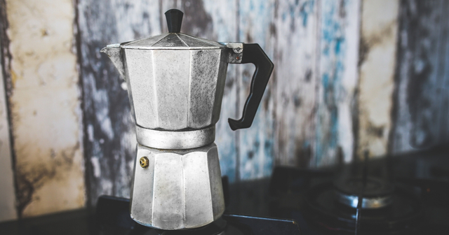 Moka Pot ile Filtre Kahve Demleme